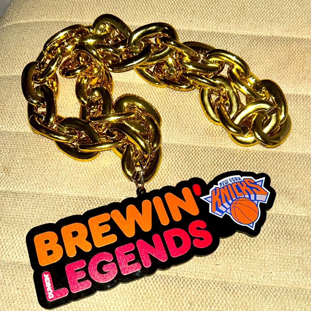Rare brewing legends Dunkin X New York Knicks chain